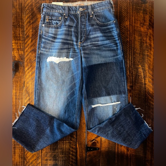 NEW🔥Ariat Ultra High Rise Jazmine Tomboy Relaxed Ankle Straight Leg Jeans👖Sz 27R - Picture 2 of 16